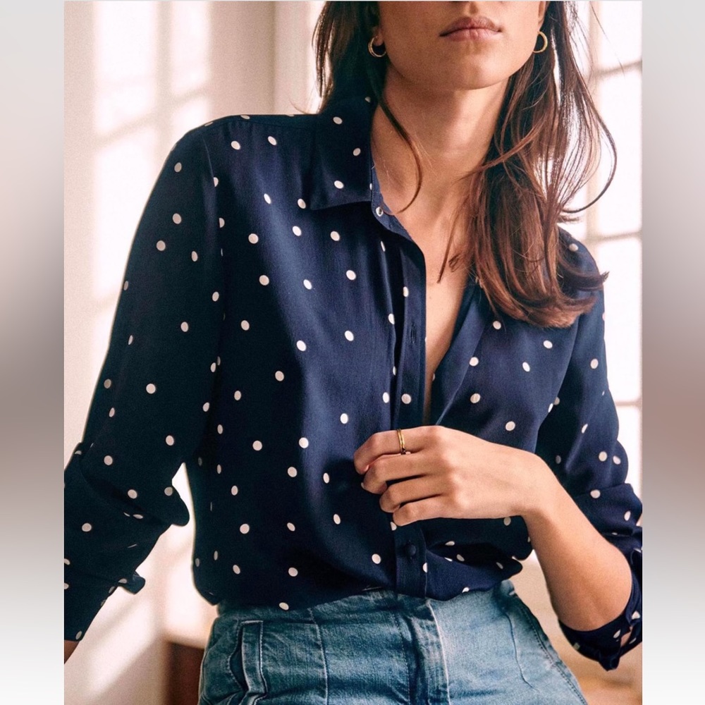 Sézane silk navy blue and ecru polka dot silk blouse